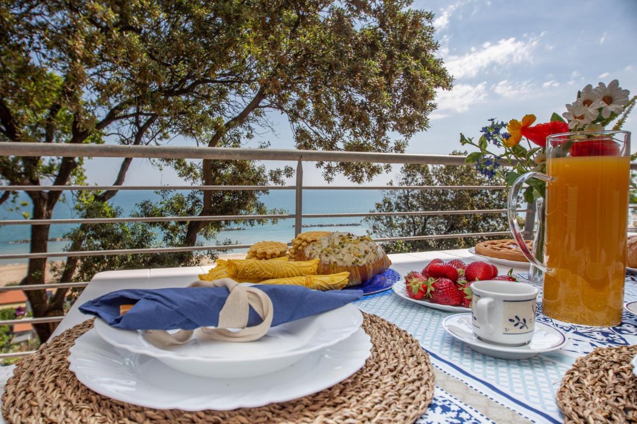 Abruzzodamare Amazing Apartments With Romantic Sea View Francavilla Al Mare Exterior foto